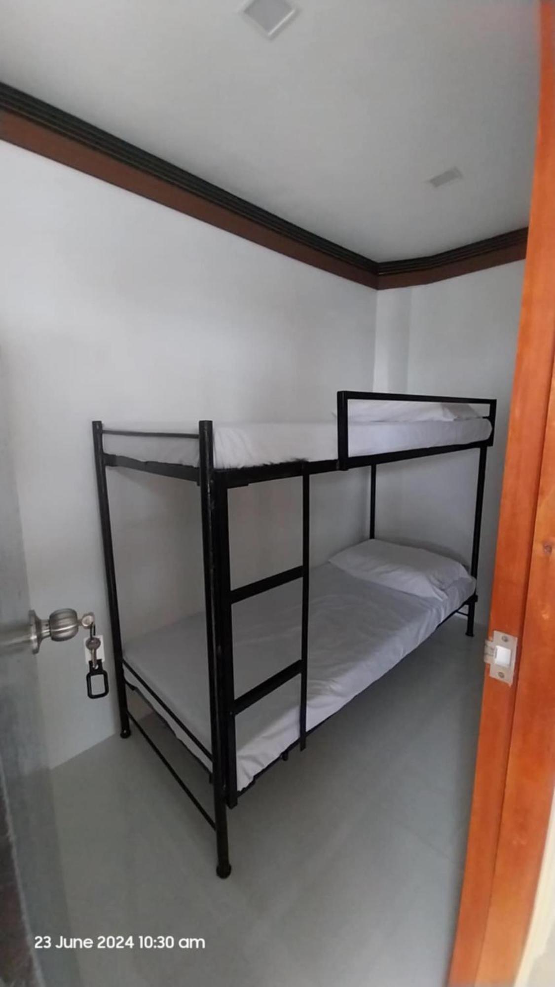 Primerose Residences - Near Mactan-Cebu International Airport マクタン エクステリア 写真